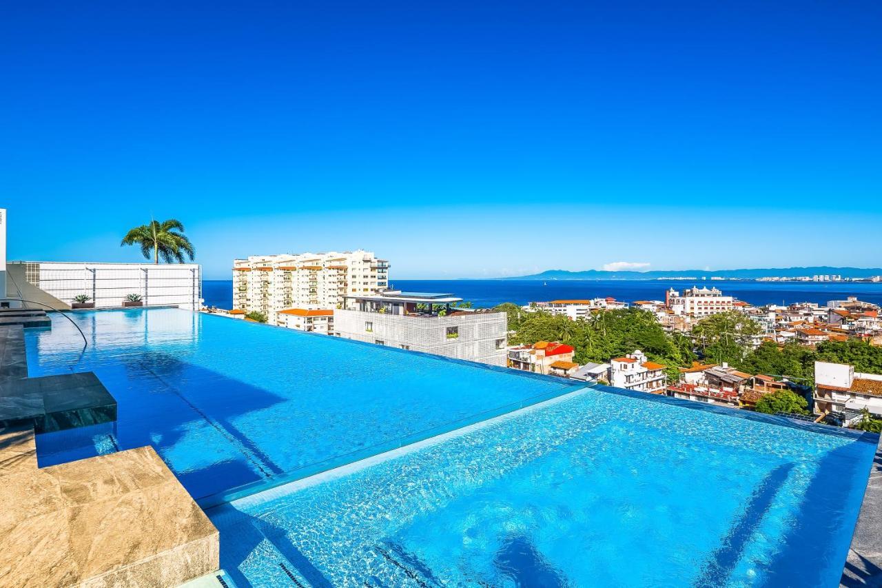 Madero 320 - 310 Hotel Puerto Vallarta Exterior photo